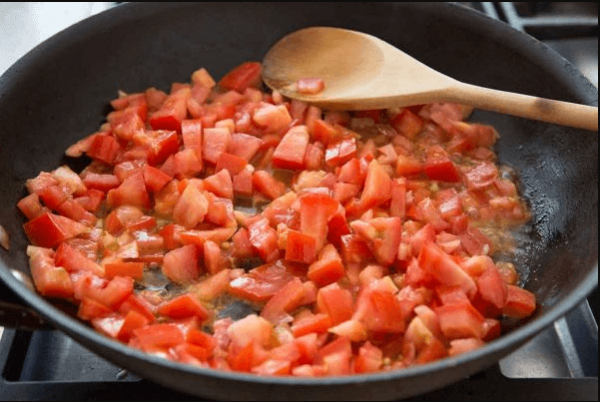 Add Garlic & tomatoes