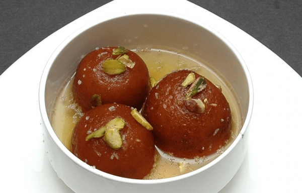 Gulab Jamun Serve hot